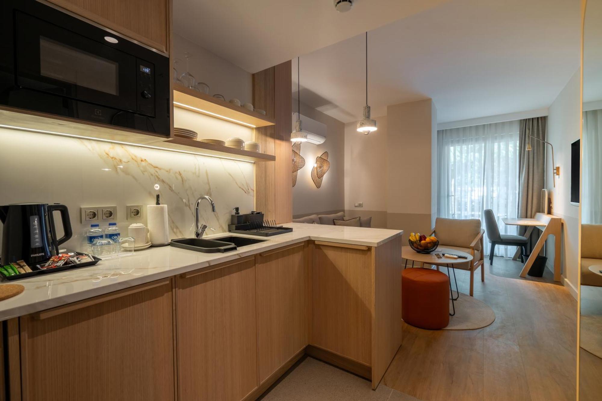 Oli Hotel And Suites Antalya Bagian luar foto