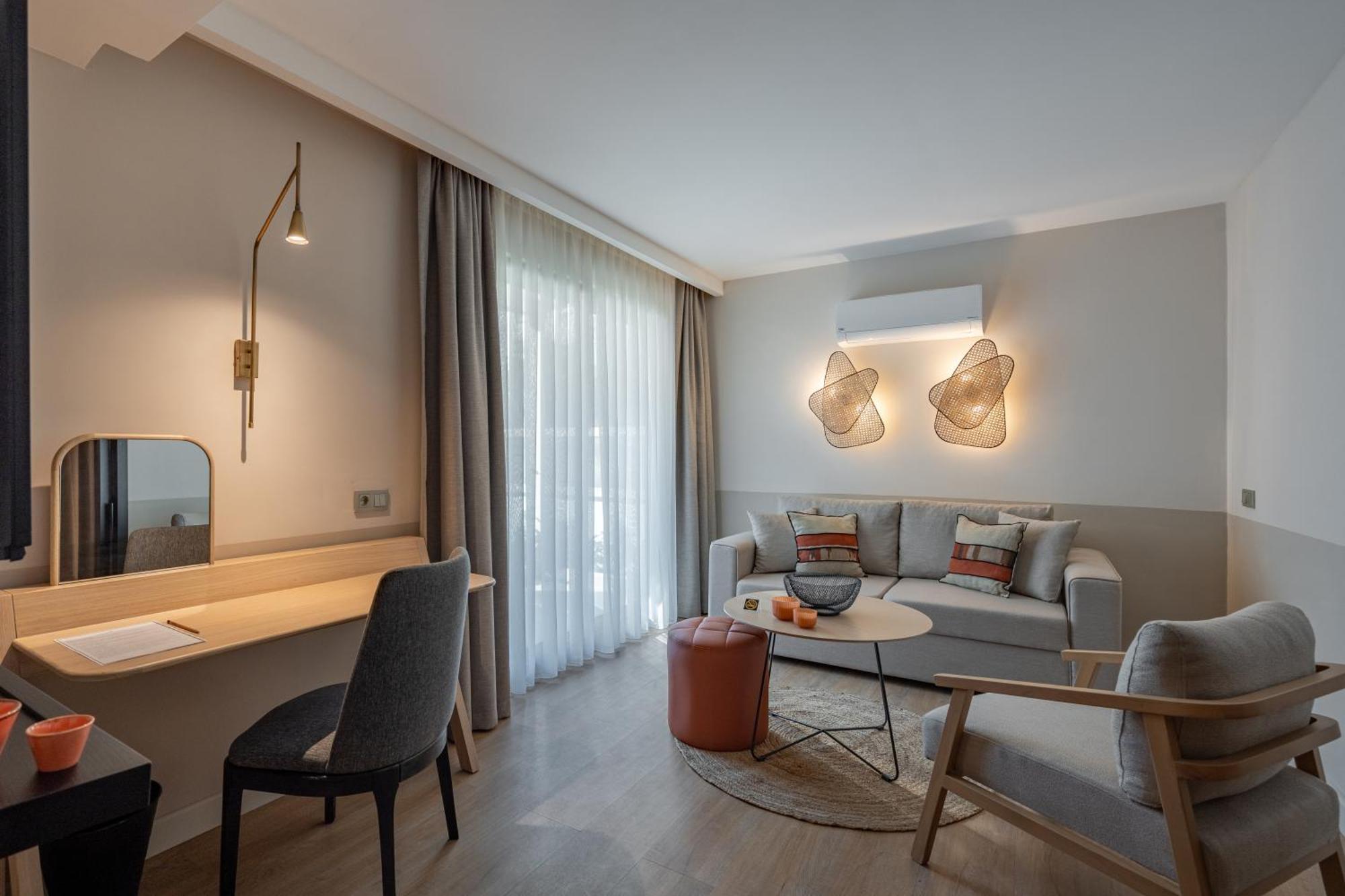 Oli Hotel And Suites Antalya Bagian luar foto