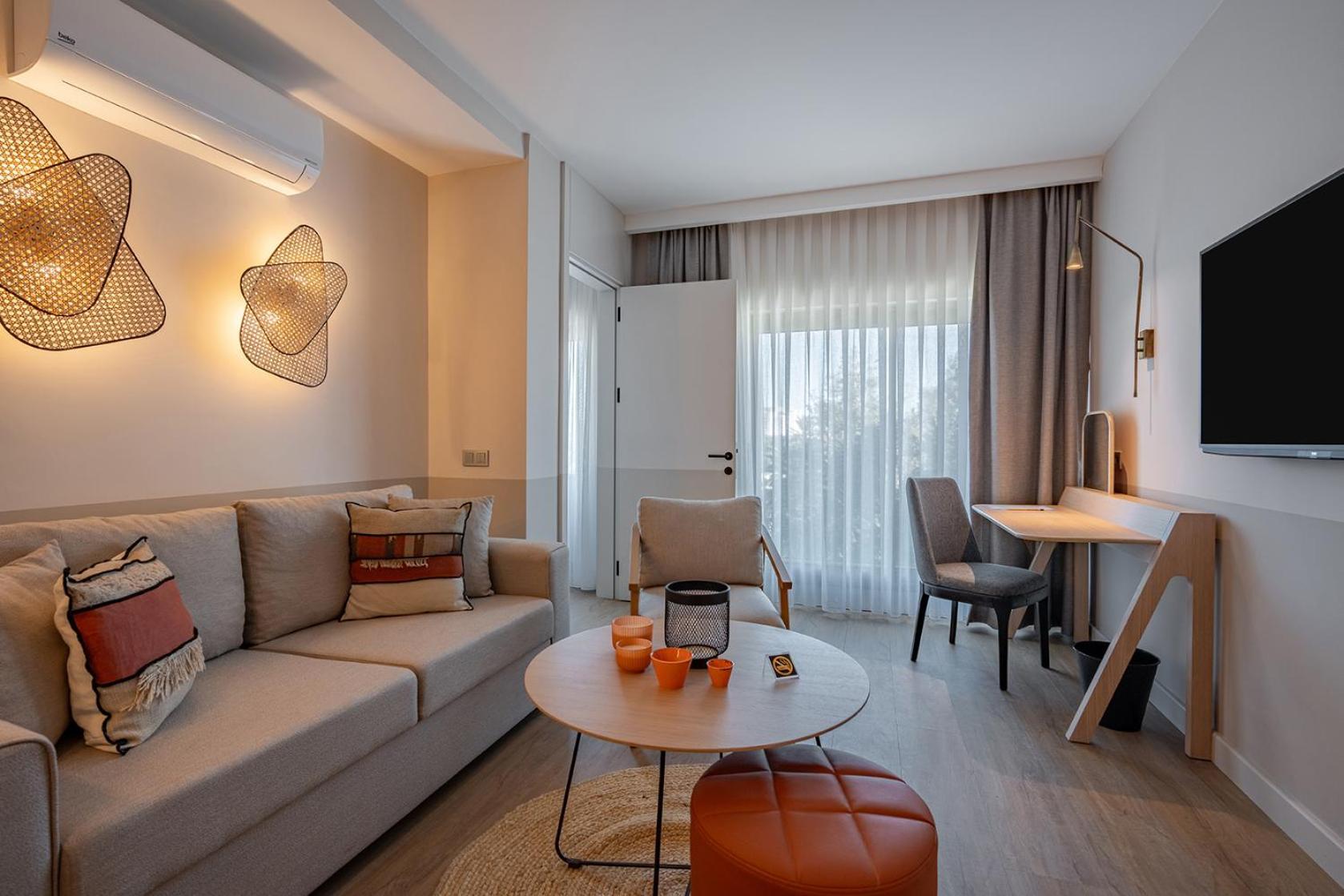 Oli Hotel And Suites Antalya Bagian luar foto
